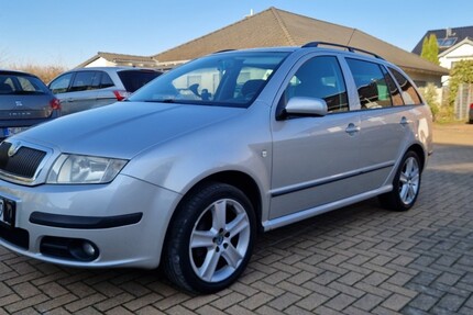 Skoda Fabia 389.000 km 2.200 &euro; Dormagen 41539