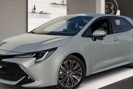 Toyota Corolla 7.979 km 24.488 &euro; Köln 51069