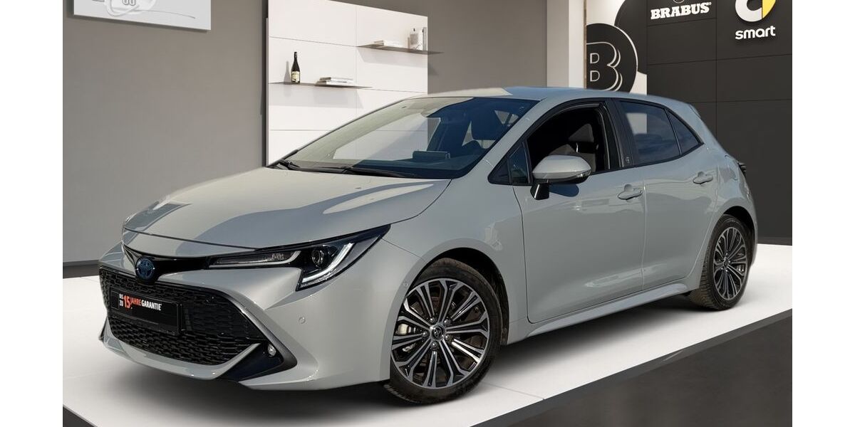 Toyota Corolla 7.979 km 24.488 &euro; Köln 51069