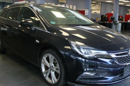 Opel Astra 1.6 Turbo Sports Tourer Ultimate 38.830 km 17.480 € Euskirchen 53881