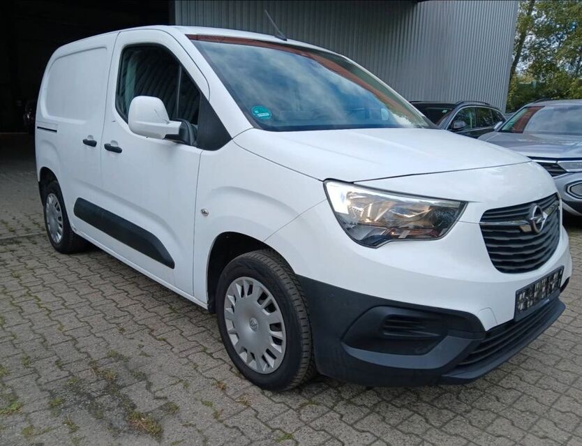 Opel Combo 104.990 km 8.795 € HILDEN 40724