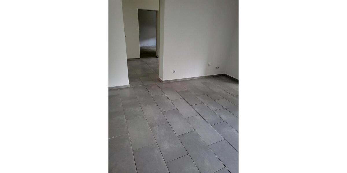 Terrassenwohnung Hürth - 2 Zimmer, 77 m&sup2;, 1.100&euro; | Angebot:26310412
