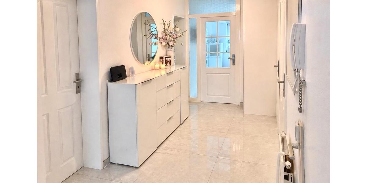 Etagenwohnung Köln Mülheim - 3 Zimmer, 91 m&sup2;, 485.000&euro; | Angebot:27096138