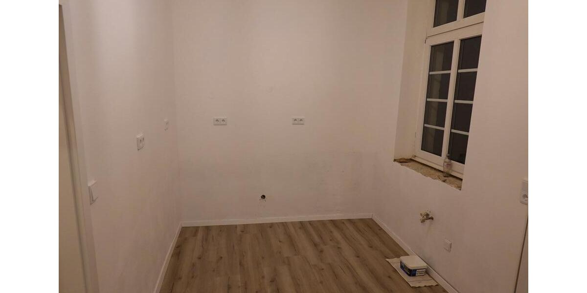 Reihenhaus Köln Nippes - 7 Zimmer, 122 m&sup2;, 2.195&euro; | Angebot:26117605