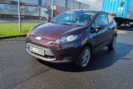Ford Fiesta 271.000 km 1.200 &euro; Siegburg 53721