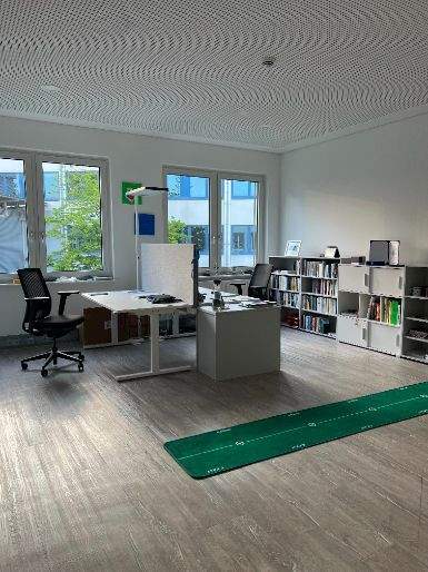 Zentrale Bürofläche 381,9 qm am Euronova Campus - flexibel nutzbar zimmer