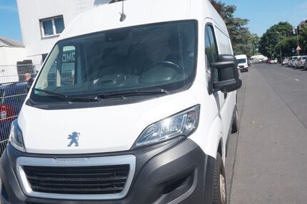 Peugeot Boxer 110.997 km 14.999 &euro; Köln 51143