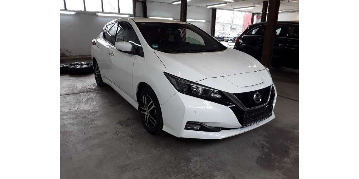Nissan Leaf 40.498 km 13.440 &euro; Hennef 53773