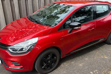 Renault Clio 102.000 km 6.499 &euro; Bornheim 53332