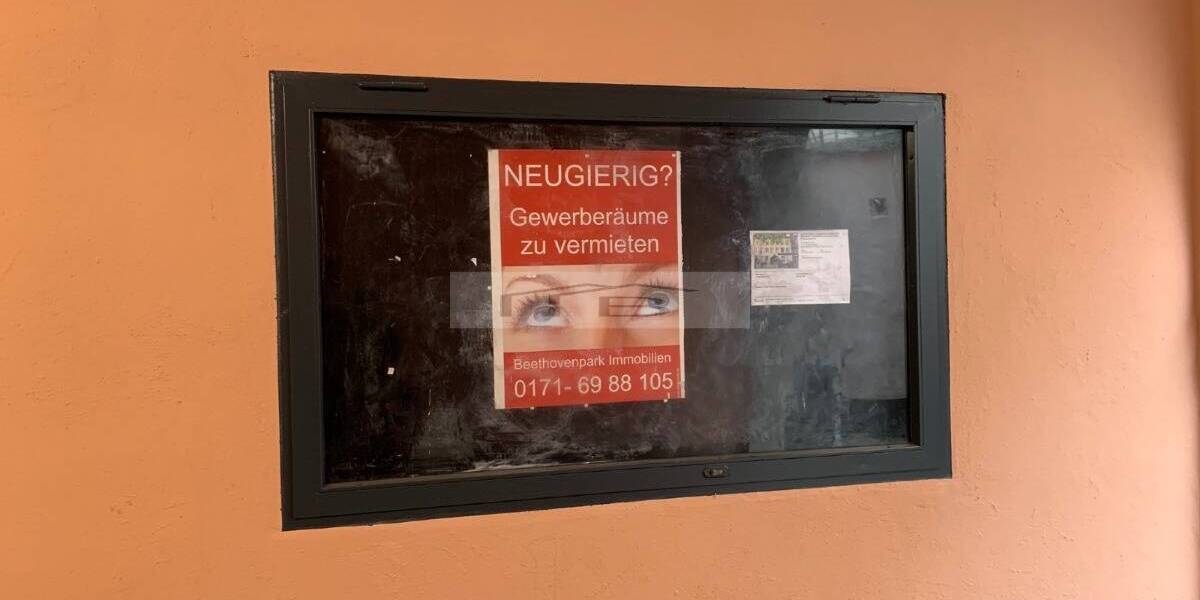 Köln Altstadt: Vielseitige Gewerbefläche mit 2 verbundenen Etagen u. kl. Außenbereich ab ca. 32026 zimmer