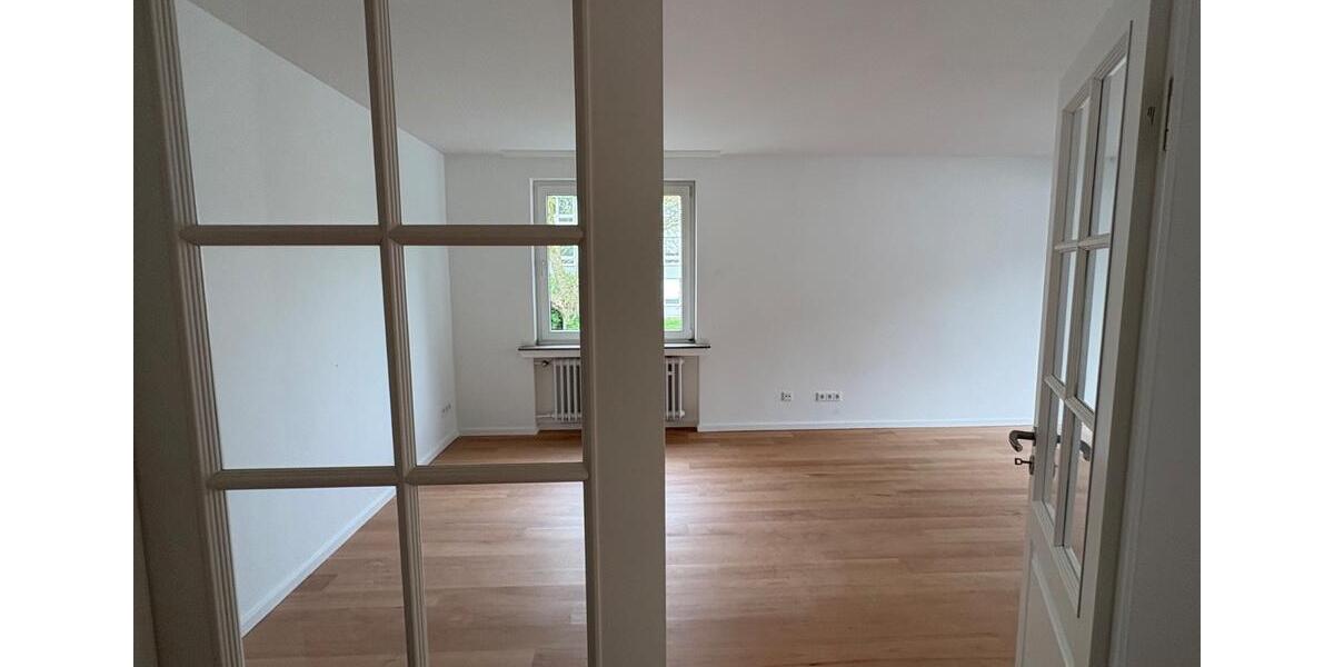 Etagenwohnung Köln Lindenthal - 3 Zimmer, 80 m&sup2;, 595.000&euro; | Angebot:26754391