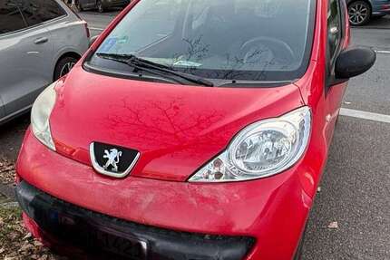 Peugeot 107 147.000 km 2.100 € Köln 51143