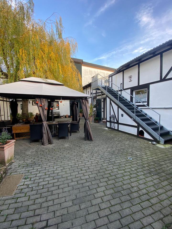 Dachgeschosswohnung in Wissersheim zimmer