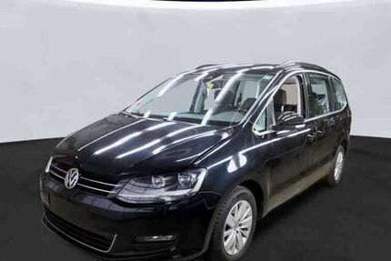 VW Sharan 111.746 km 23.829 € Hilden 40721