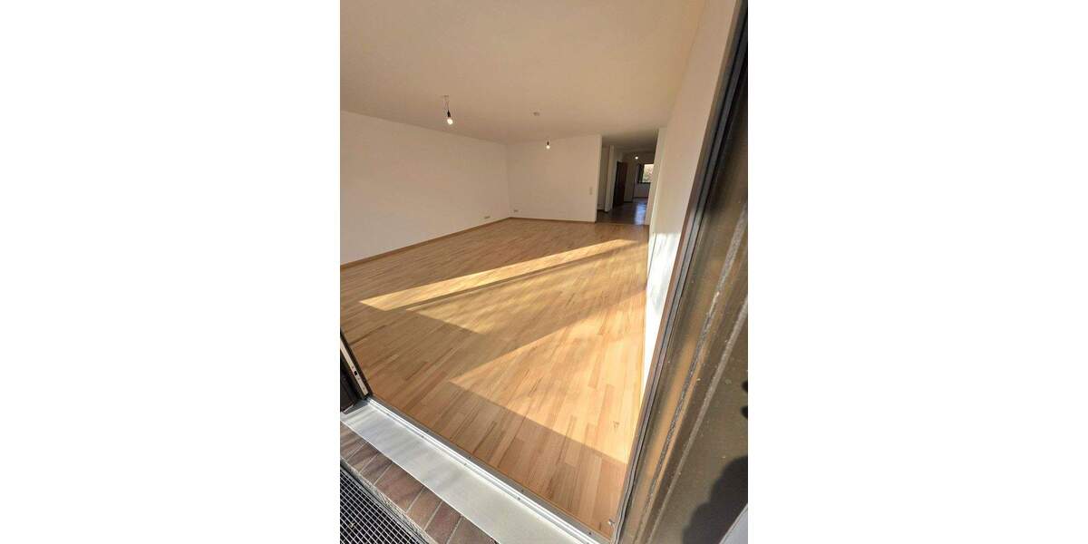 Terrassenwohnung Köln (Eil) Porz - 4 Zimmer, 136 m&sup2;, 549.000&euro; | Angebot:25290628