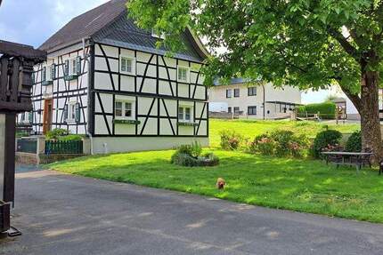 Haus Kürten Dürscheid - 6 Zimmer, 138 m&sup2;, 599.000&euro; | Angebot:24425792