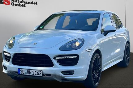 Porsche Cayenne 196.000 km 24.990 € Bonn 53177