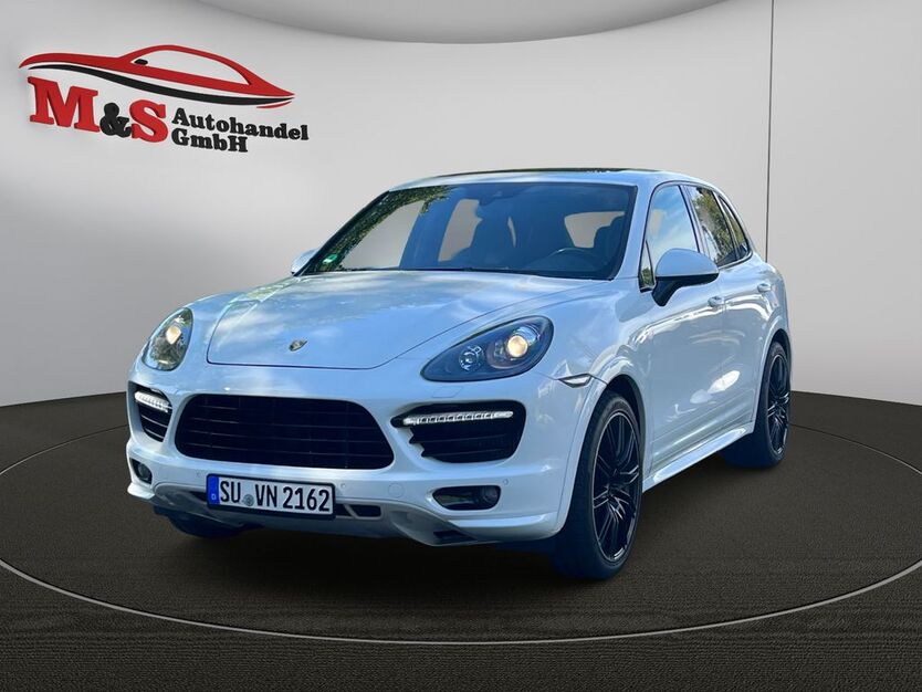 Porsche Cayenne 196.000 km 24.990 € Bonn 53177