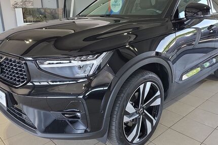 Volvo XC40 46.107 km 32.850 &euro; Bergheim 50126