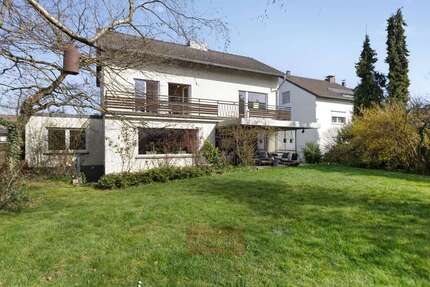 Haus Bonn Hardtberg - 8 Zimmer, 222 m&sup2;, 2.550&euro; | Angebot:26220812