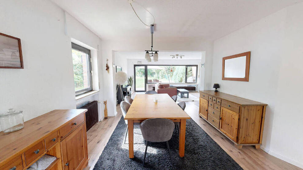 Weilerswist! Sonnenhelle, moderne Doppelhaushälfte mit großem Südgarten und Garage + zwei Stellplätze in ruhiger Lage! (LK 4737)