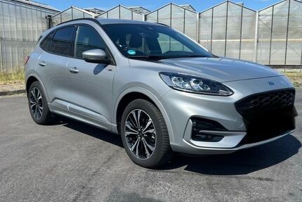 Ford Kuga 26.497 km 27.999 &euro; Bornheim 53332