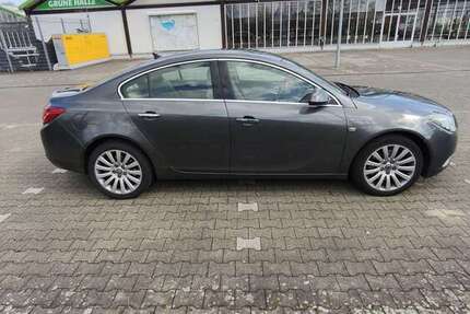 Opel Insignia 171.000 km 4.250 &euro; Troisdorf 53840