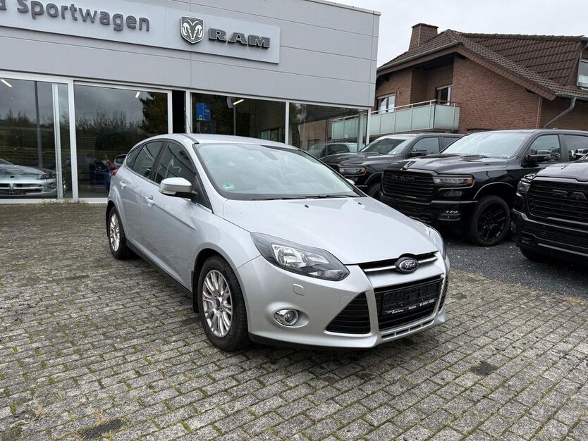 Ford Focus 33.300 km 7.890 € Bergheim 50129