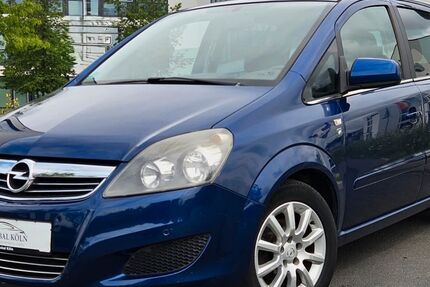 Opel Zafira 174.000 km 2.999 &euro; Köln (Ostheim) 51107