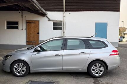 Peugeot 308 198.000 km 7.100 &euro; Lohmar 53797