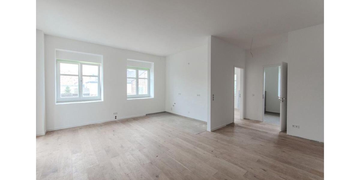 Moderne Wohnung mit effizienter Wärmepumpe und Aufzug zimmer