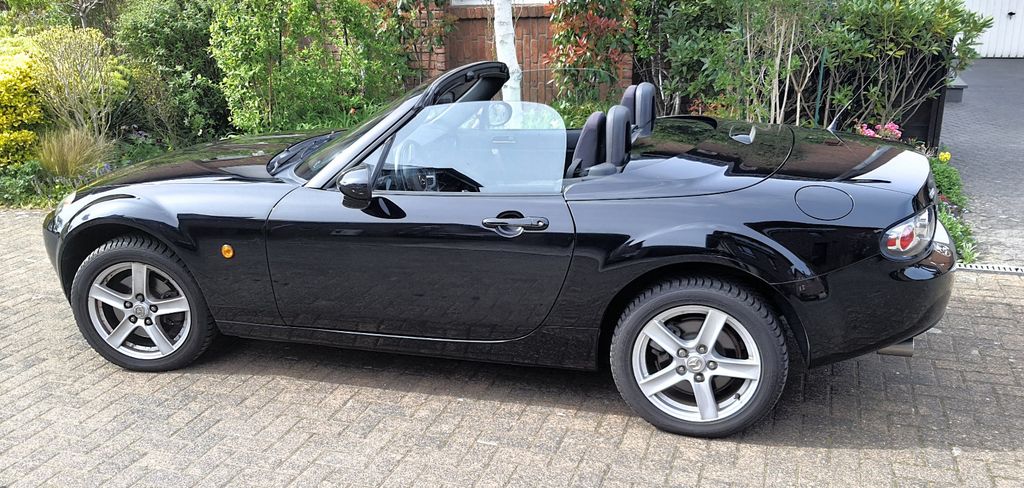 Mazda MX-5 68.000 km 12.000 &euro; Dormagen 41542