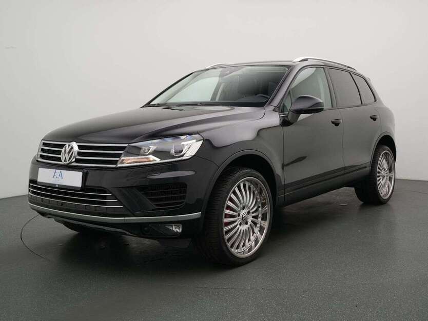 VW Touareg 151.300 km 18.990 € Leverkusen 51373