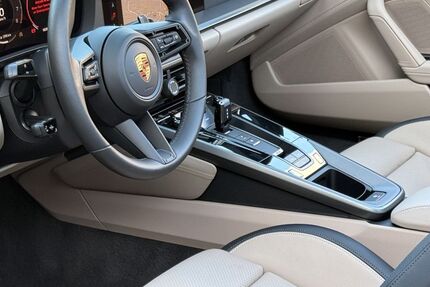 Porsche 992 11.500 km 139.790 € Frechen (bei Köln) 50226