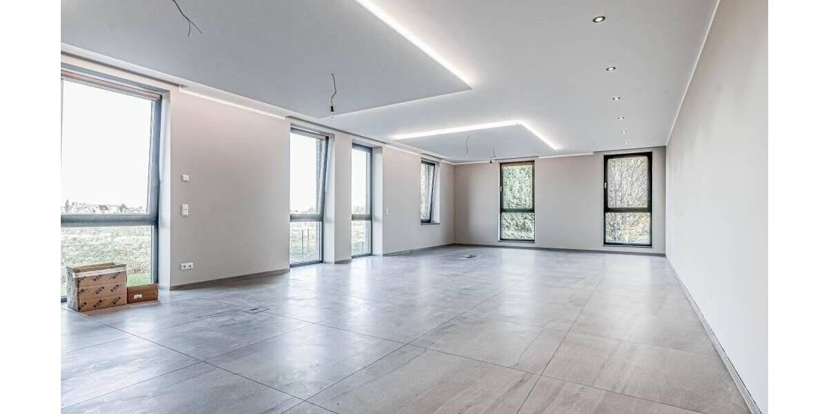 Gewerbeobjekt Hürth Kalscheuren - 4 Zimmer, 226 m&sup2;, 2.938&euro; | Angebot:24056757