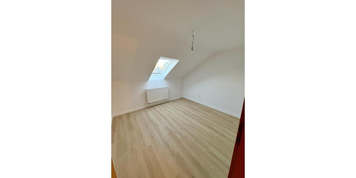 Frisch Renoviert: Lichtdurchflutete 3-Zimmer-Whg in BN Lengsdorf 3 zimmer