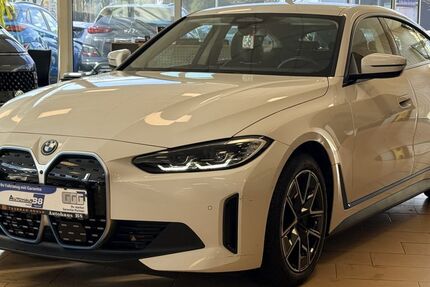 BMW i4 112.892 km 30.000 &euro; Hennef 53773