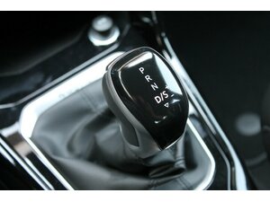 VW T-Roc 2,0 TDi 4-Motion R-Line Navi DSG SOFORT !!! 29.000 km 29.950 € Bonn 53225