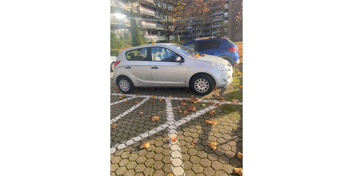Hyundai i20 138.000 km 2.600 € Köln 50859