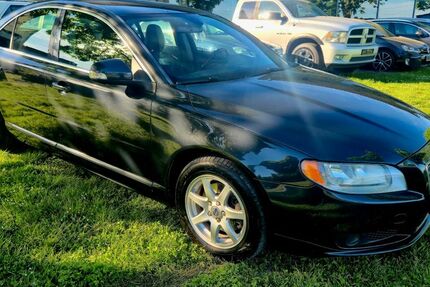 Volvo S80 282.000 km 3.950 &euro; Brühl 50321