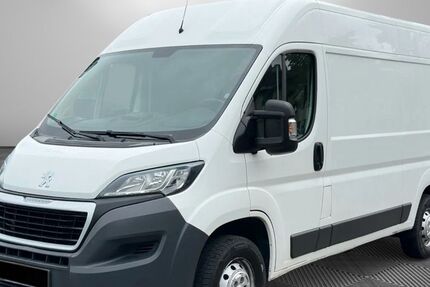 Peugeot Boxer 112.000 km 13.990 € Köln 51067