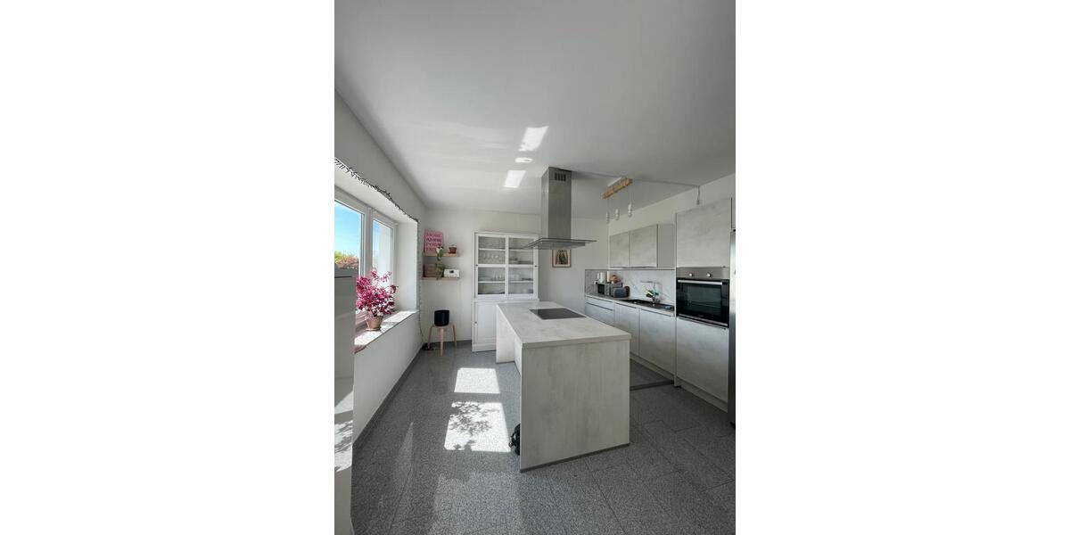 Etagenwohnung Kerpen Buir - 3 Zimmer, 90 m&sup2;, 1.500&euro; | Angebot:26350546