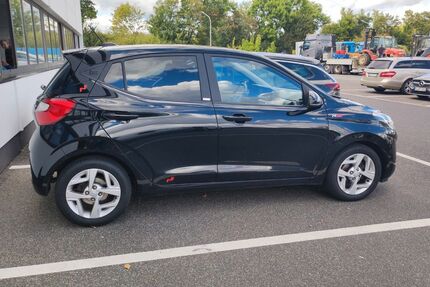 Hyundai i10 83.000 km 10.750 € Elsdorf 50189