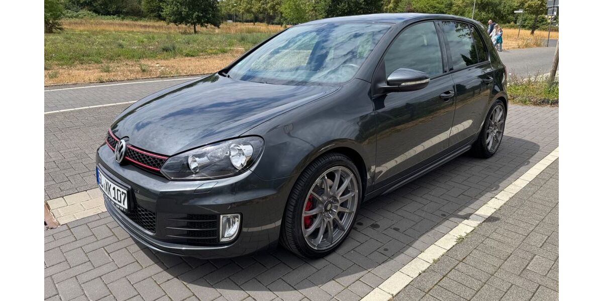 VW Golf 180.000 km 6.900 &euro; bergisch Gladbach 51427