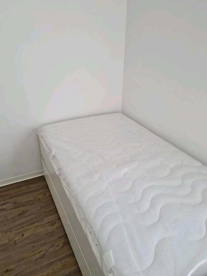 Zentrale Wohnung in Köln Kalk zimmer