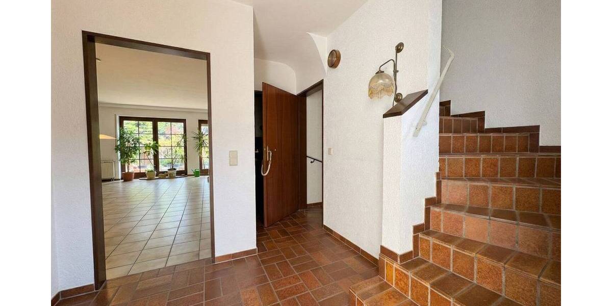 Reihenmittelhaus Köln Höhenhaus - 5 Zimmer, 135 m&sup2;, 435.000&euro; | Angebot:25948602