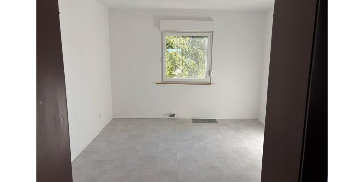 Etagenwohnung Hürth - 2 Zimmer, 51 m&sup2;, 790&euro; | Angebot:26358094