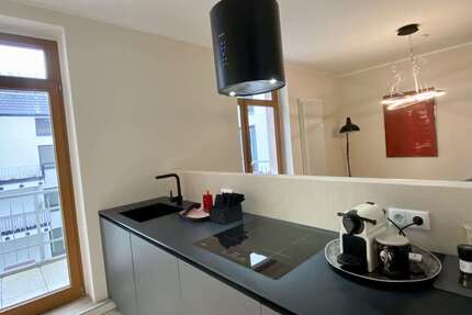 Wohnung Köln Bayenthal - 2 Zimmer, 45 m&sup2;, 1.250&euro; | Angebot:27152339
