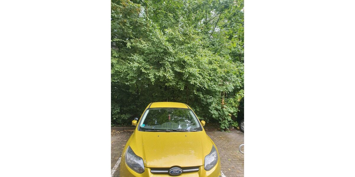 Ford Focus 125.000 km 4.900 &euro; Hilden 40721