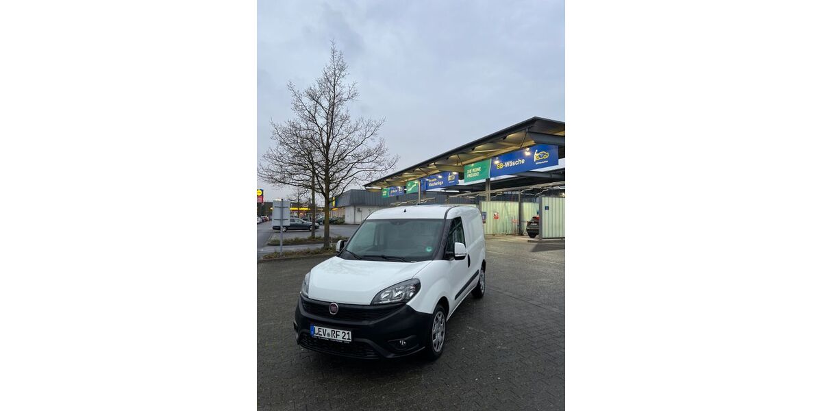 Fiat Doblo 40.508 km 8.990 &euro; Bergisch Gladbach 51469